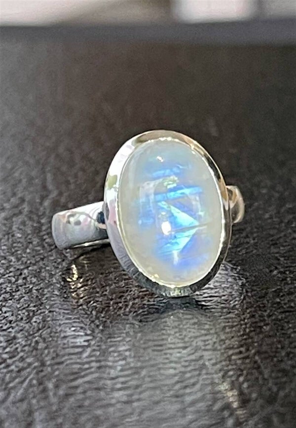 Regenboog Maansteen ring cabochon ovaal, maat 17,9