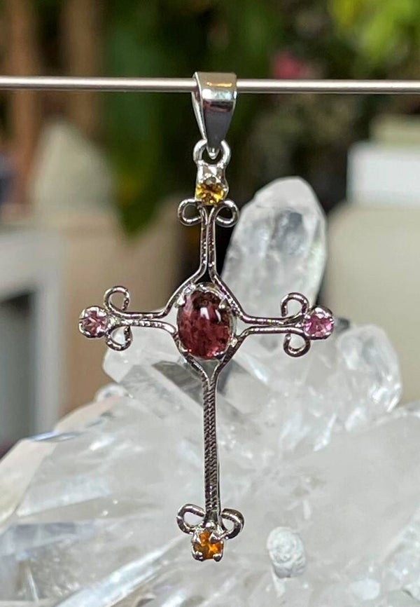 Roze Toermalijn hanger cabochon kruisje medium