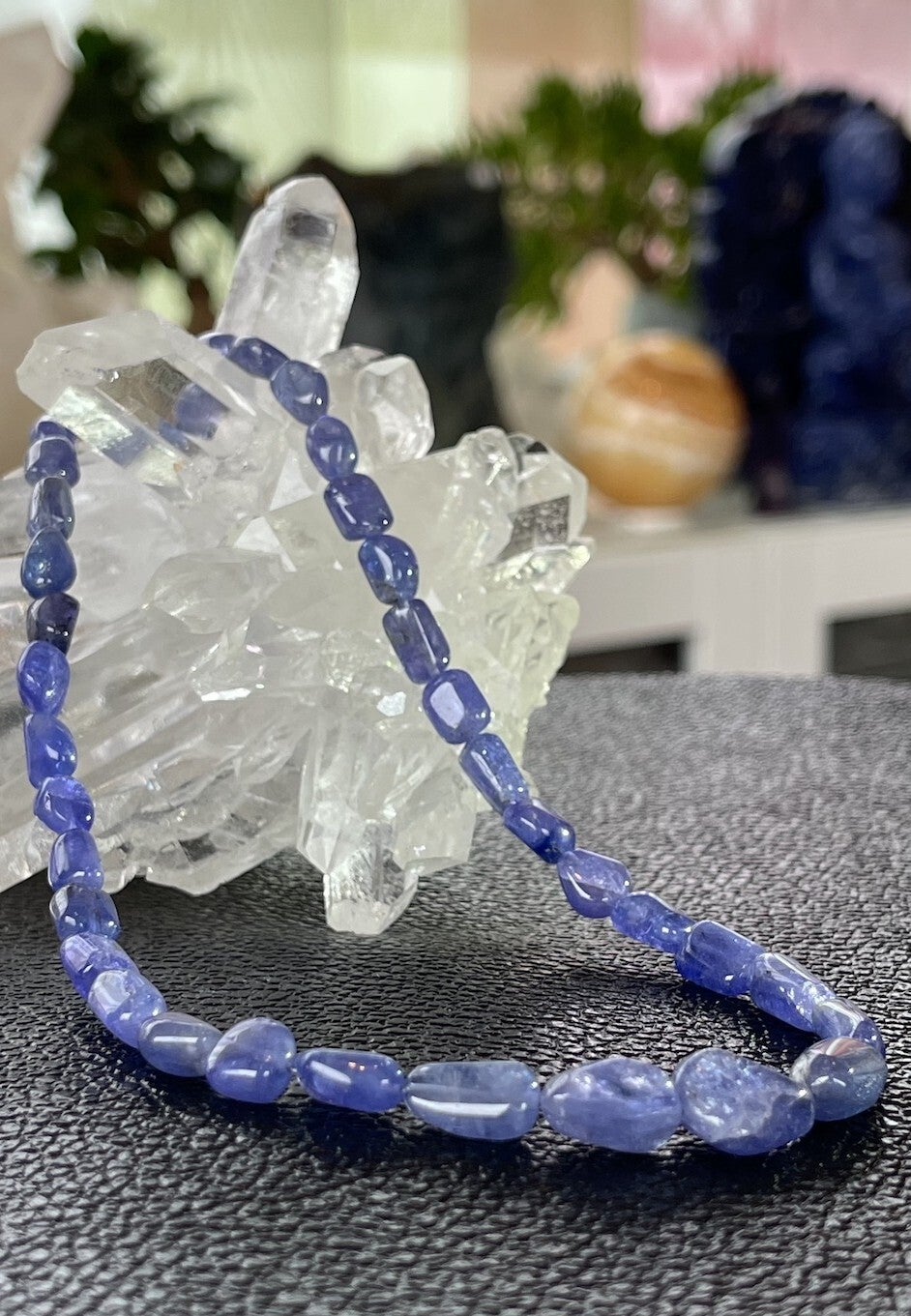 Tanzaniet ketting cabochon tumble