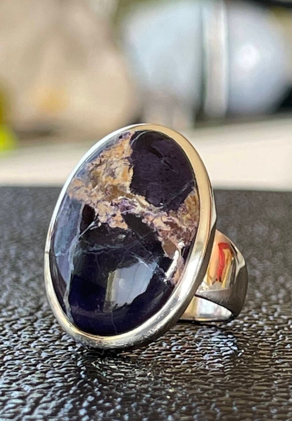 Tiffany Stone of Bertrandiet ring cabochon ovaal, maat 17,4