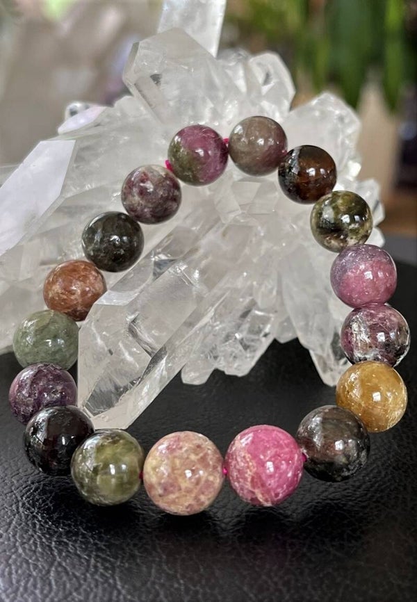 Toermalijn armband met grote ronde kralen en elastiek 1,1cm