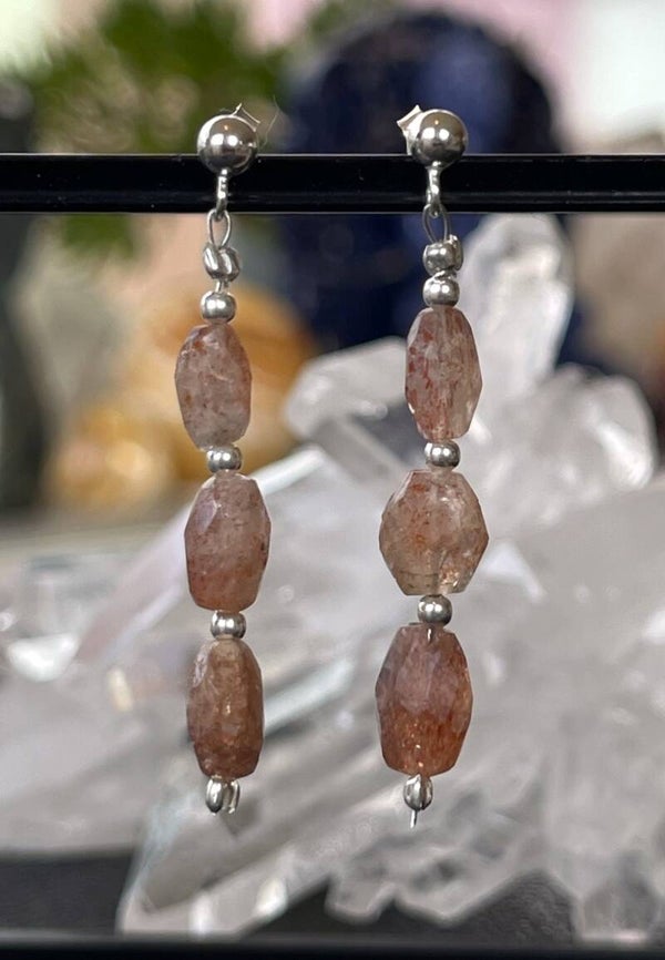 Zonnesteen oorknopjes facet geslepen kralen