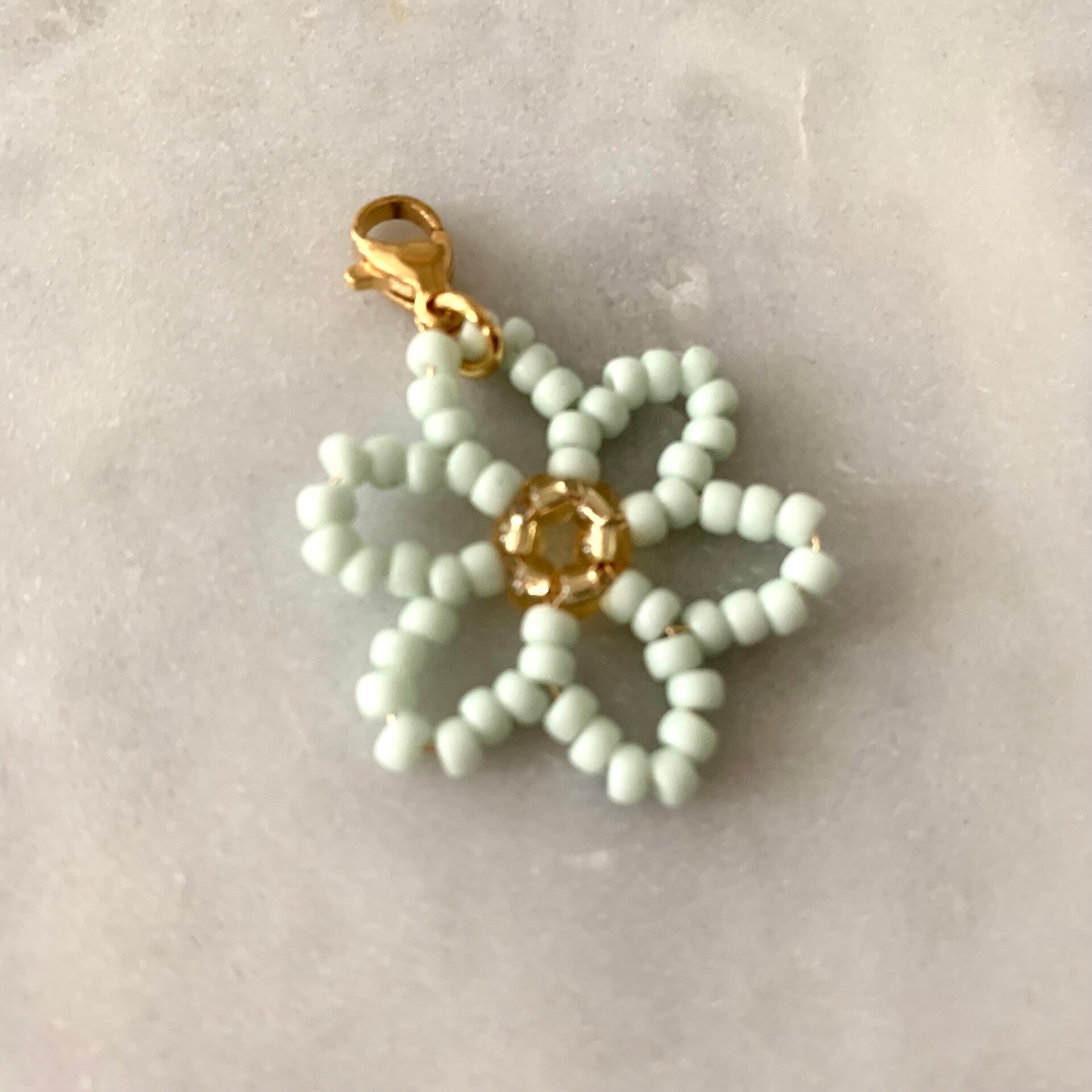 Bloem bedel | pastel groen