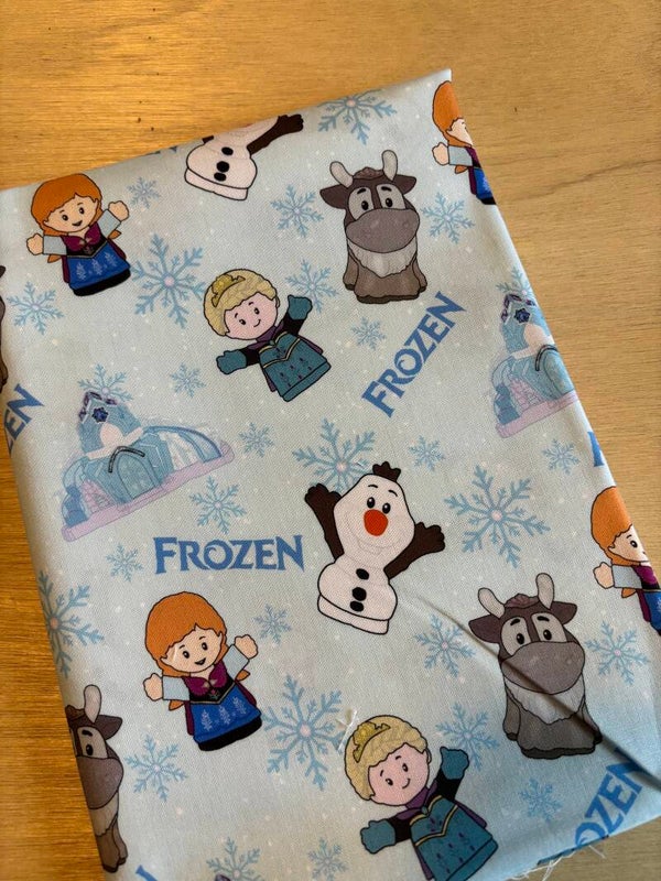 Frozen Little People Girl