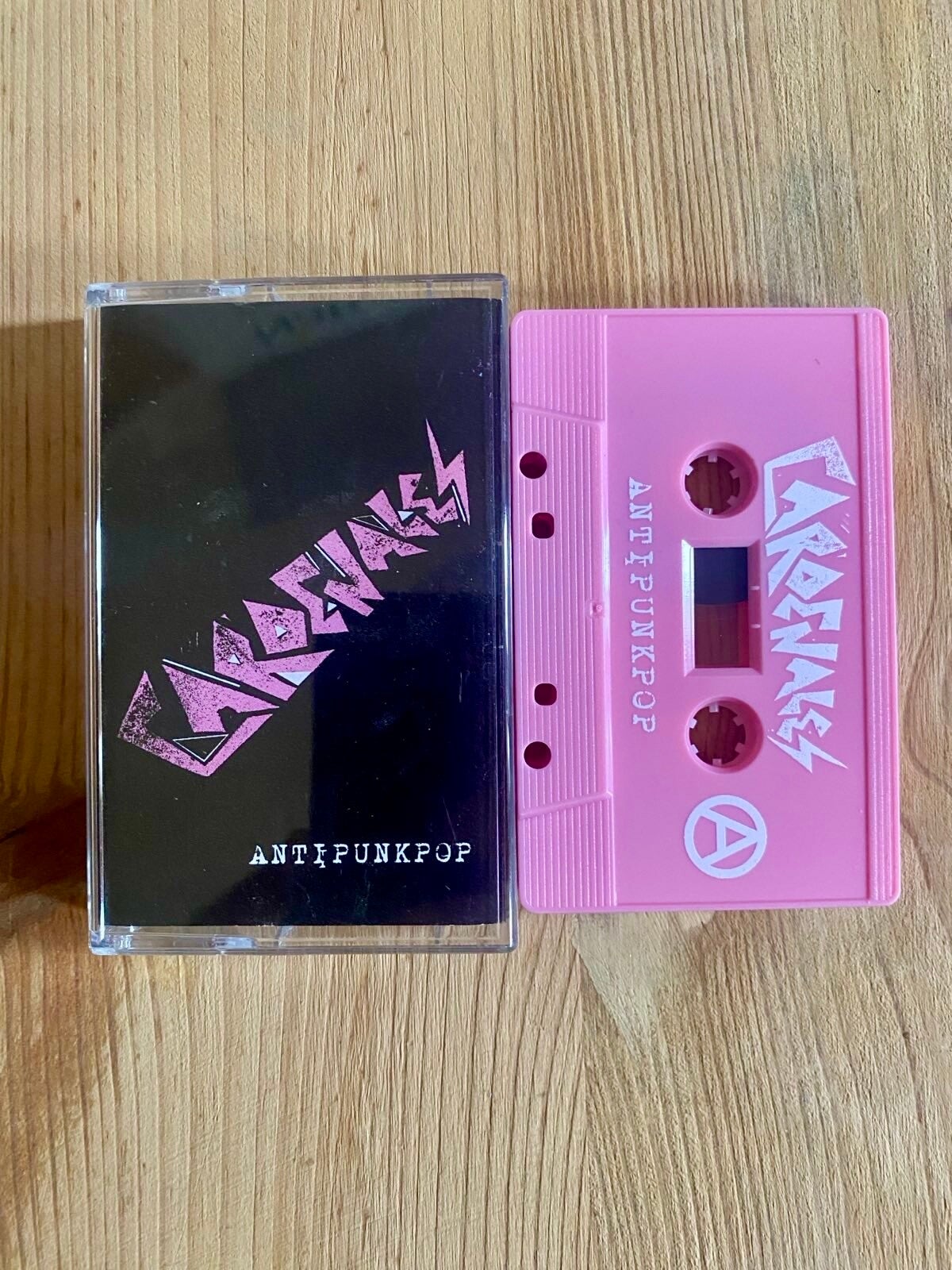 CARDENALES - Anti Punk-Pop