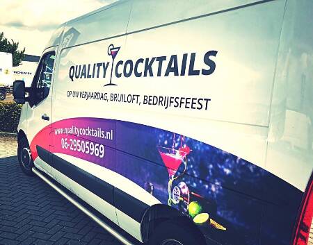 cocktailbar en cocktailshaker op locatie huren