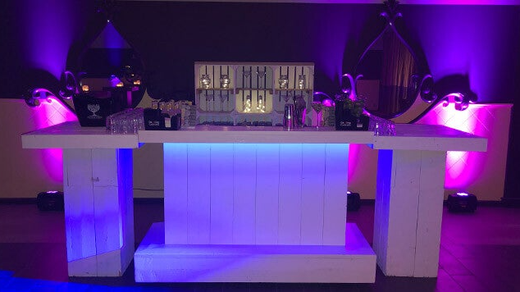 witte led cocktailbar huren met barman