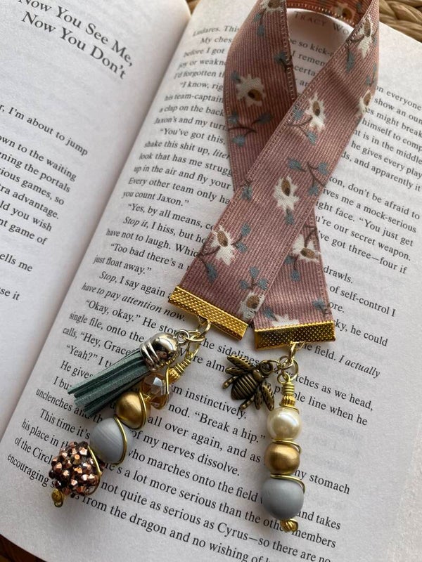 Vintage Style Tan Floral