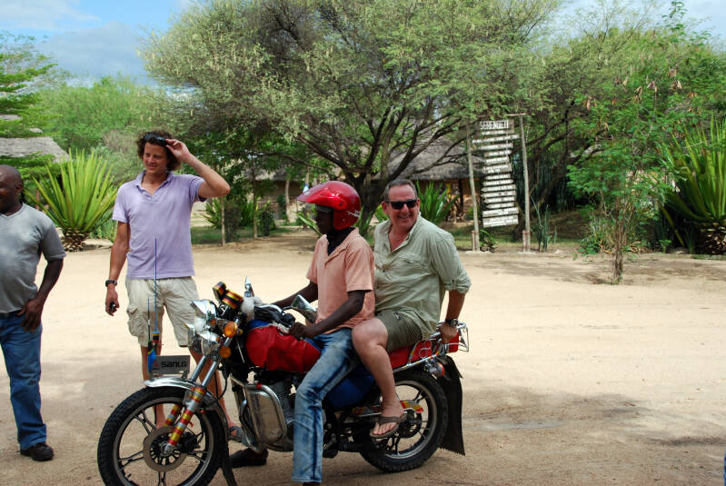 bodaboda ( brommertaxi)