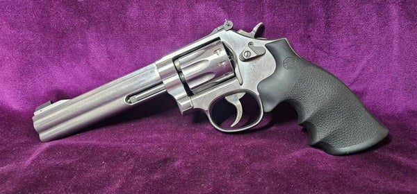 Smith & Wesson 617-6 - Revolver en 22LR - inox, 10 coups - Catégorie B