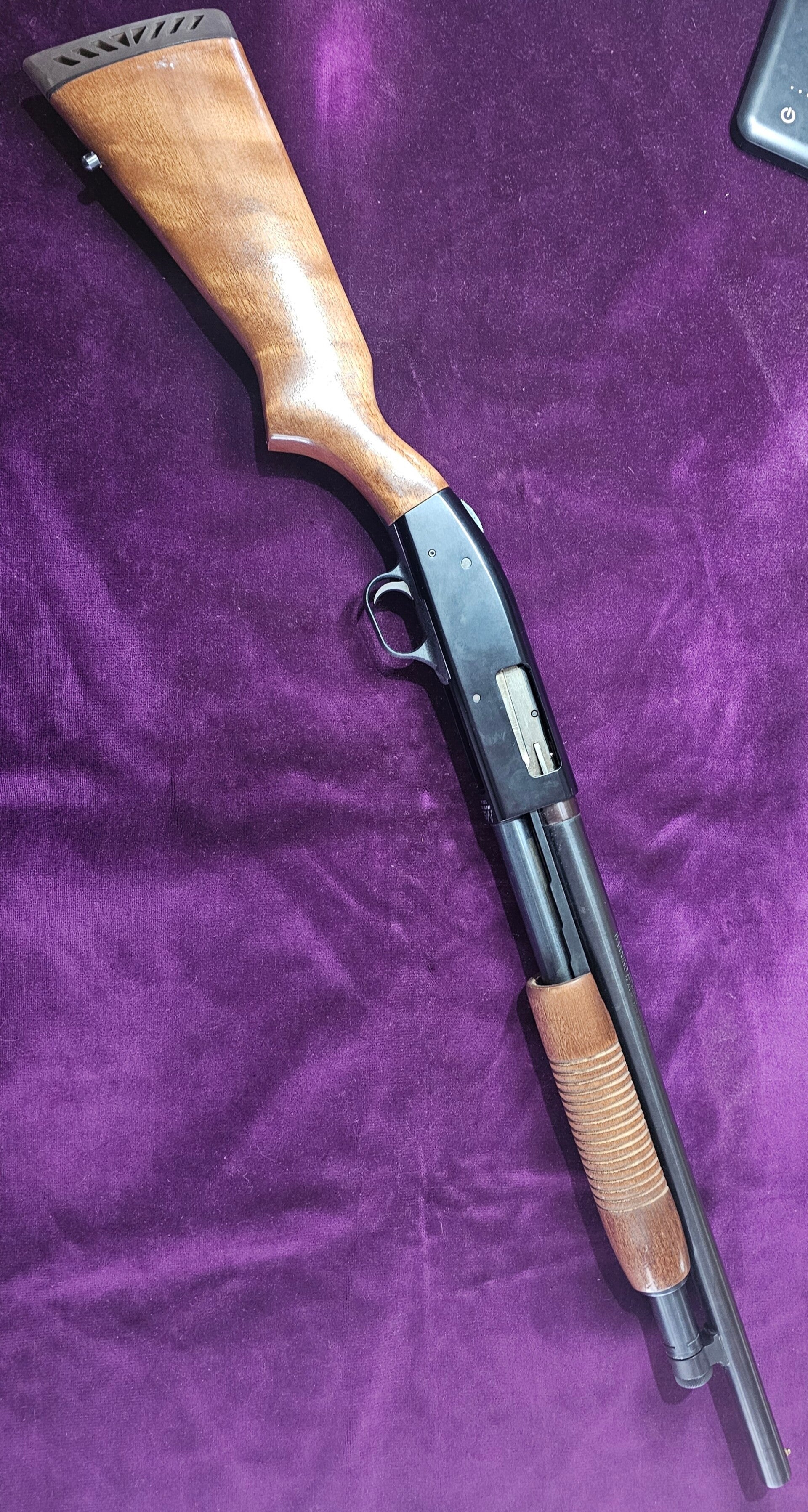 Mossberg 500A calibre 12/76 — Fusil à pompe US années 80, canon 47 cm, Catégorie B