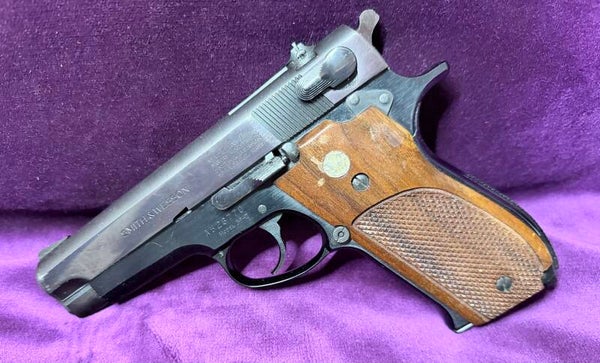 Smith & Wesson Mod 39-2 – 9x19 mm – Chargeur 8 coups