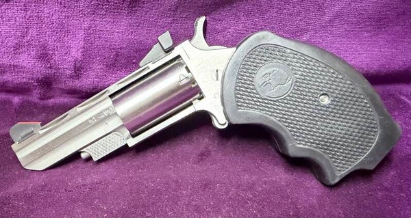Revolver NAA Black Widow – .22 LR et .22 Magnum – Deux barillets - catégorie B