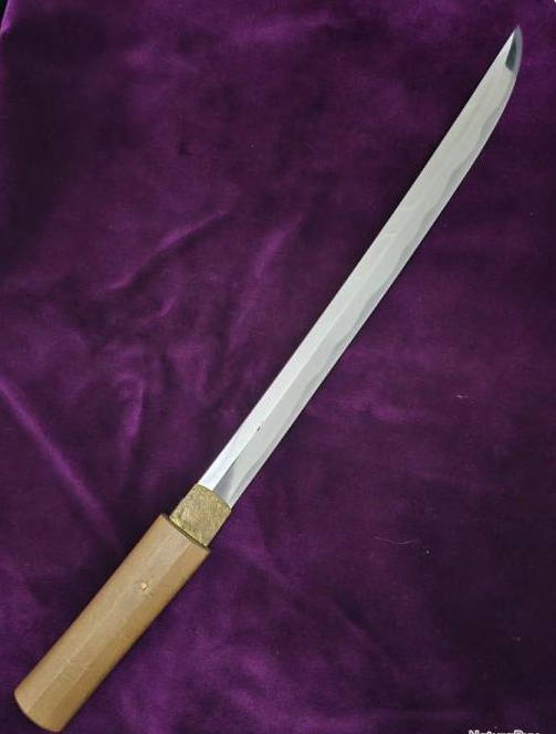 Sabre Japon : WAKIZASHI par Jumyo, en SHIRASAYA (16e siècle - fin Muromachi). Samouraï.