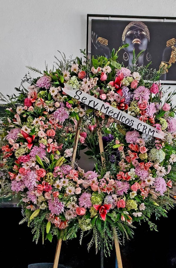 Corona hermosa de ortencias flores finas