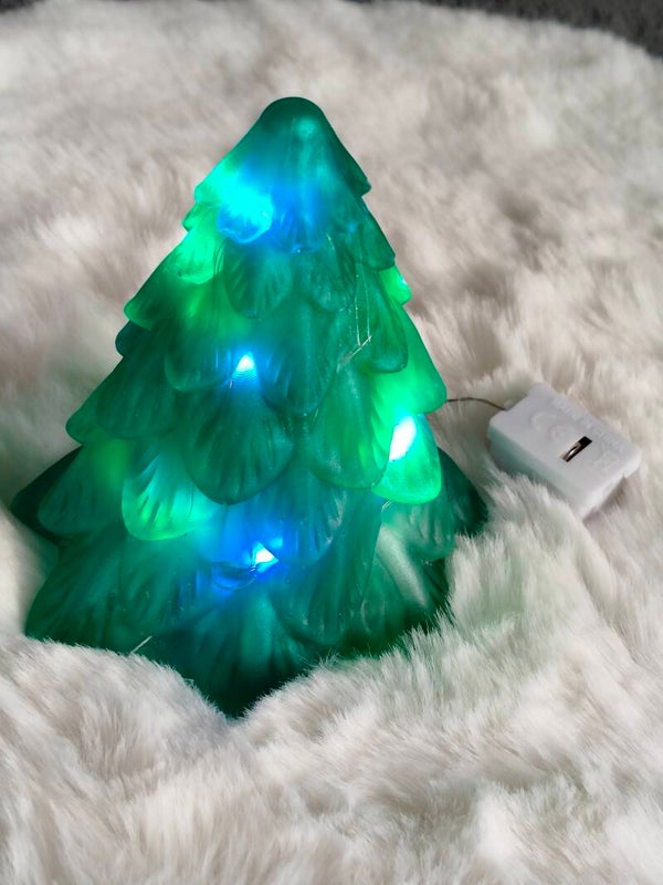 LED Weihnachtsbaum aus Epoxidharz