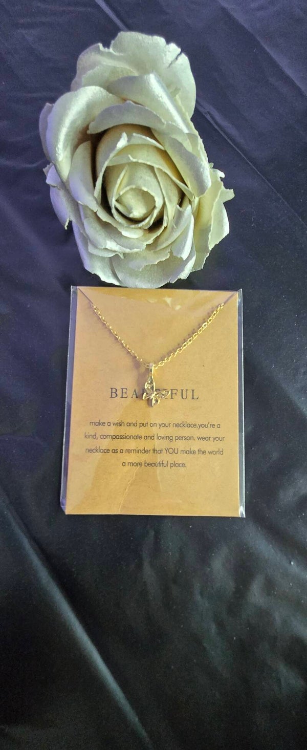 Collier papillon