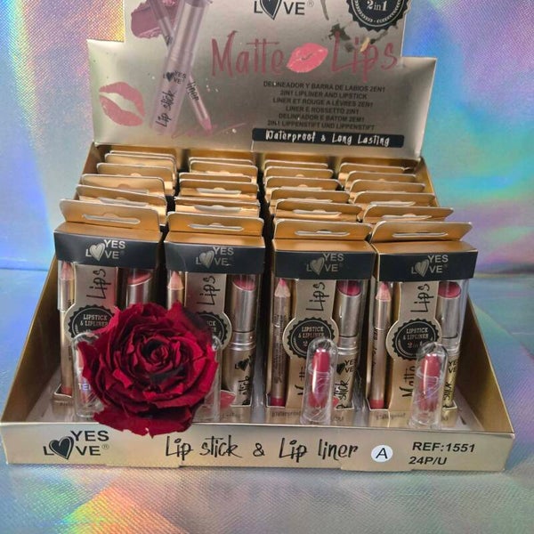 Coffret rouge à lèvres + crayon à lèvres