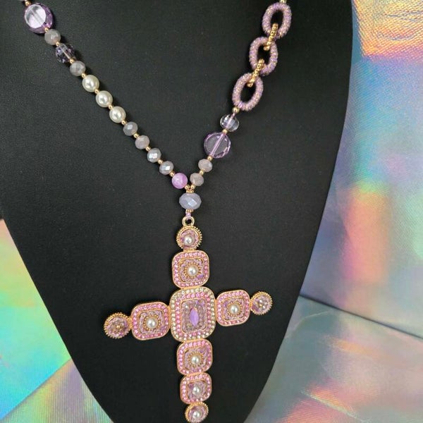 Collier grande croix