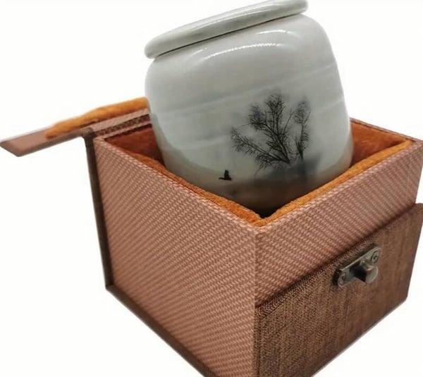 Urne met kistje " in de vlucht "