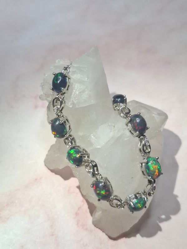Bracelet s925 8 opales noires 7x5mm éthiopiennes