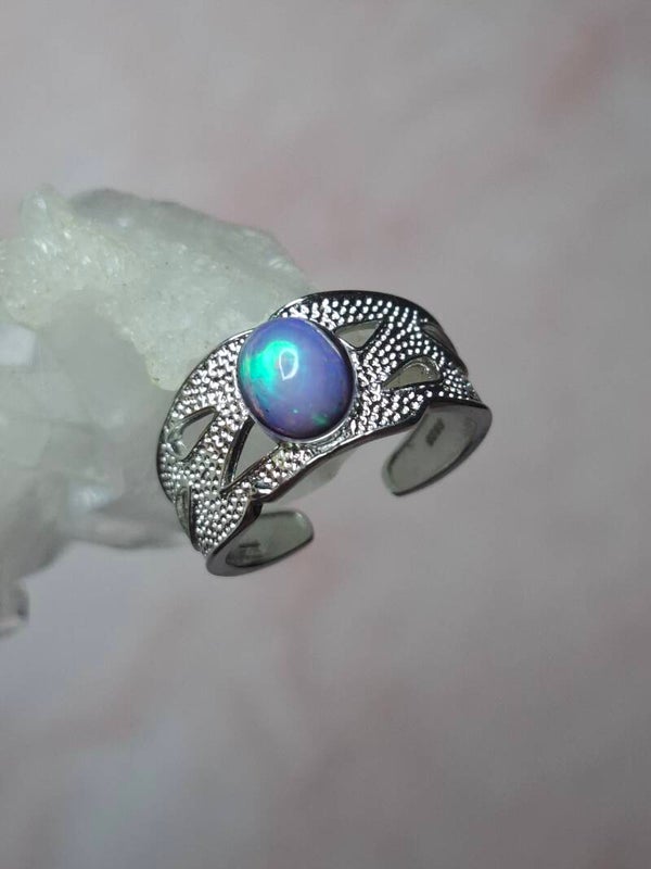 Bague ajustable mermaid opale 7x5mm éthiopienne