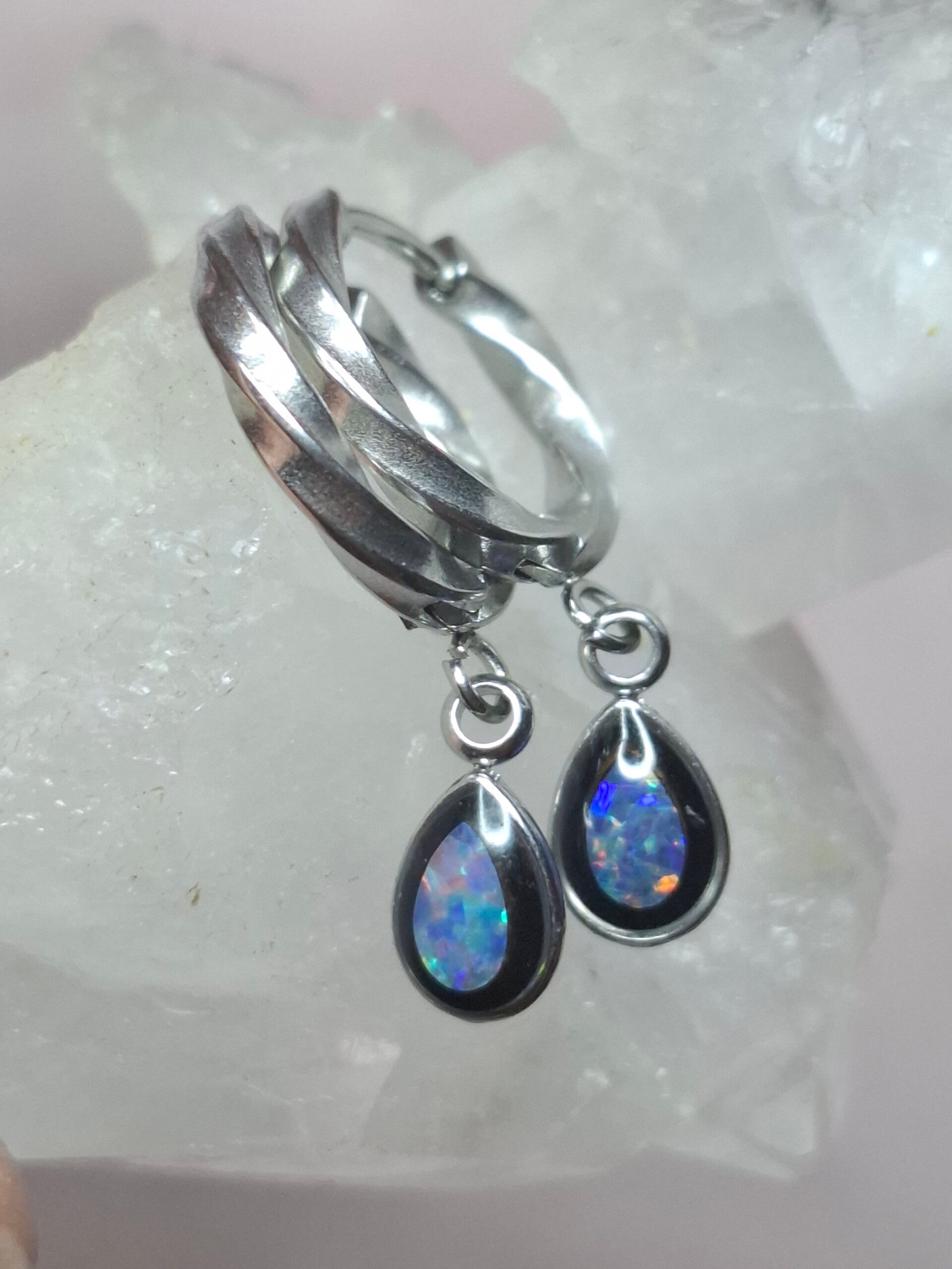 Boucle d'oreille opale australienne véritable