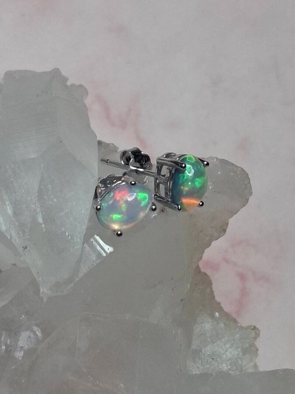 Boucle d'oreille s925 opale 7x5mm éthiopienne