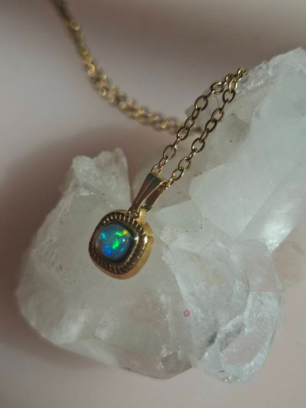 Pendentif opale 4mm Éthiopienne