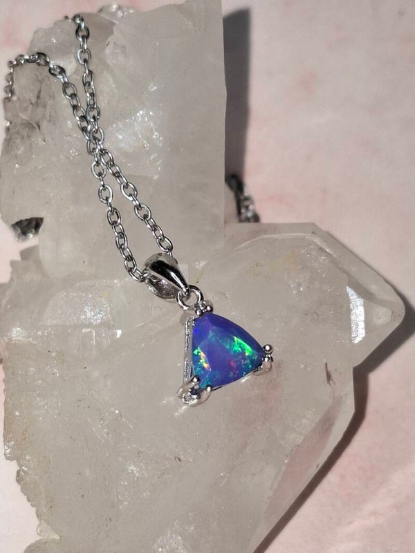 Pendentif s925 trillion 7mm facetté paraiba bleu rose éthiopienne véritable