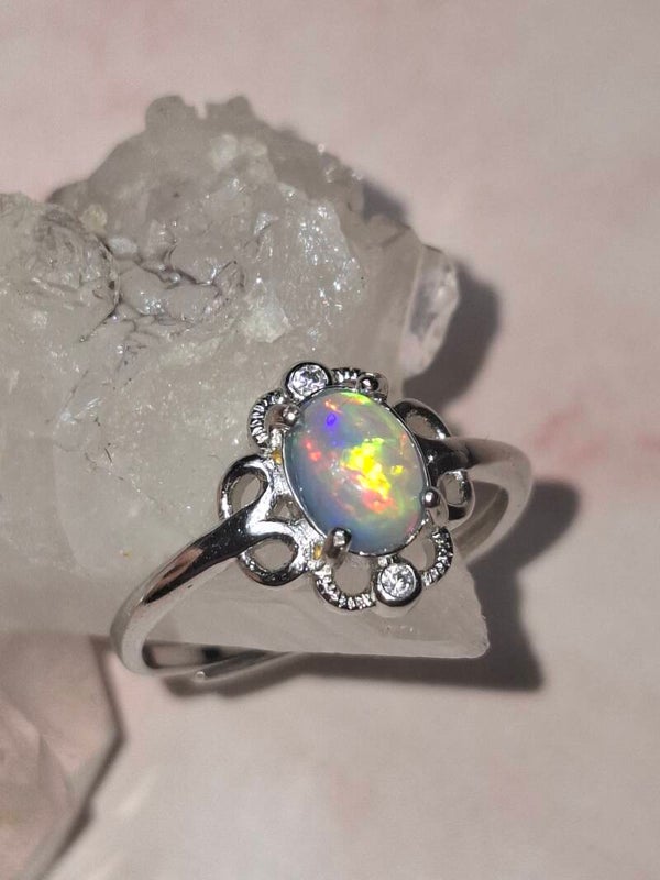 Bague opale véritable, welo multicolore 8x5mm éthiopienne authentique
