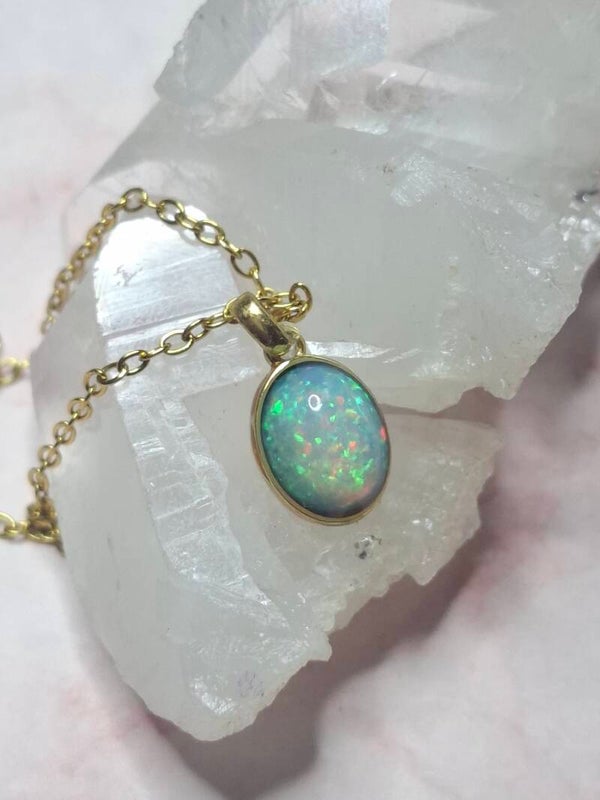 Comlier pendentif opale pailleté véritable. Pierre de 10x8mm de 1,55 carats authentique 🤩