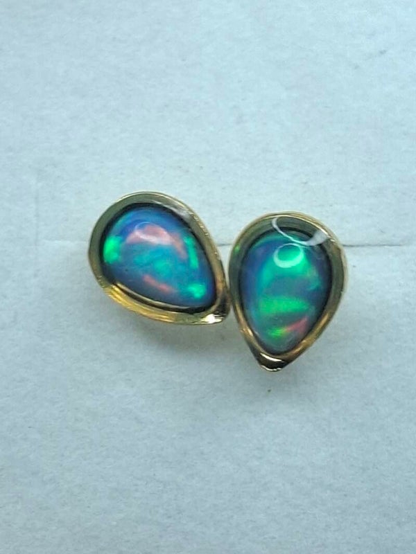 Boucles d'oreilles acier inoxydable et opales éthiopiennes Véritables
