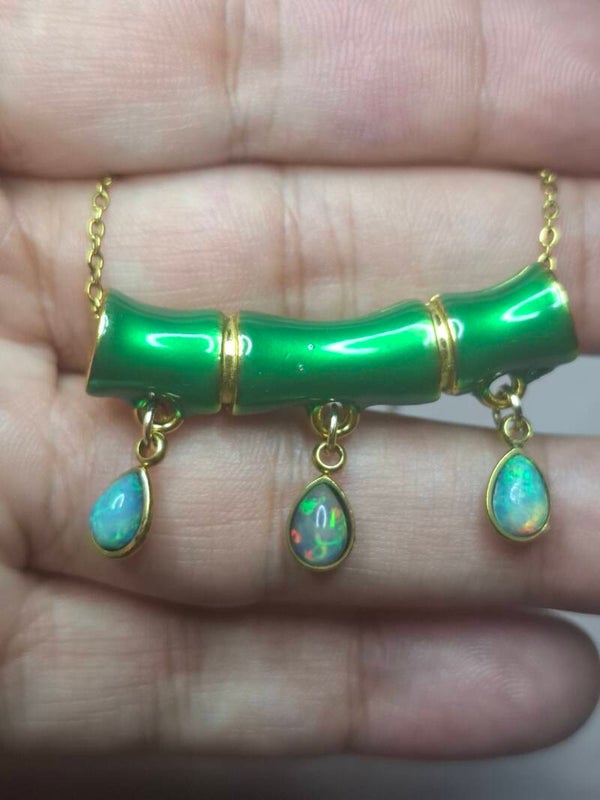 Pendentif bambou avec 3 opales 7x5, magnifique couleur éthiopienne