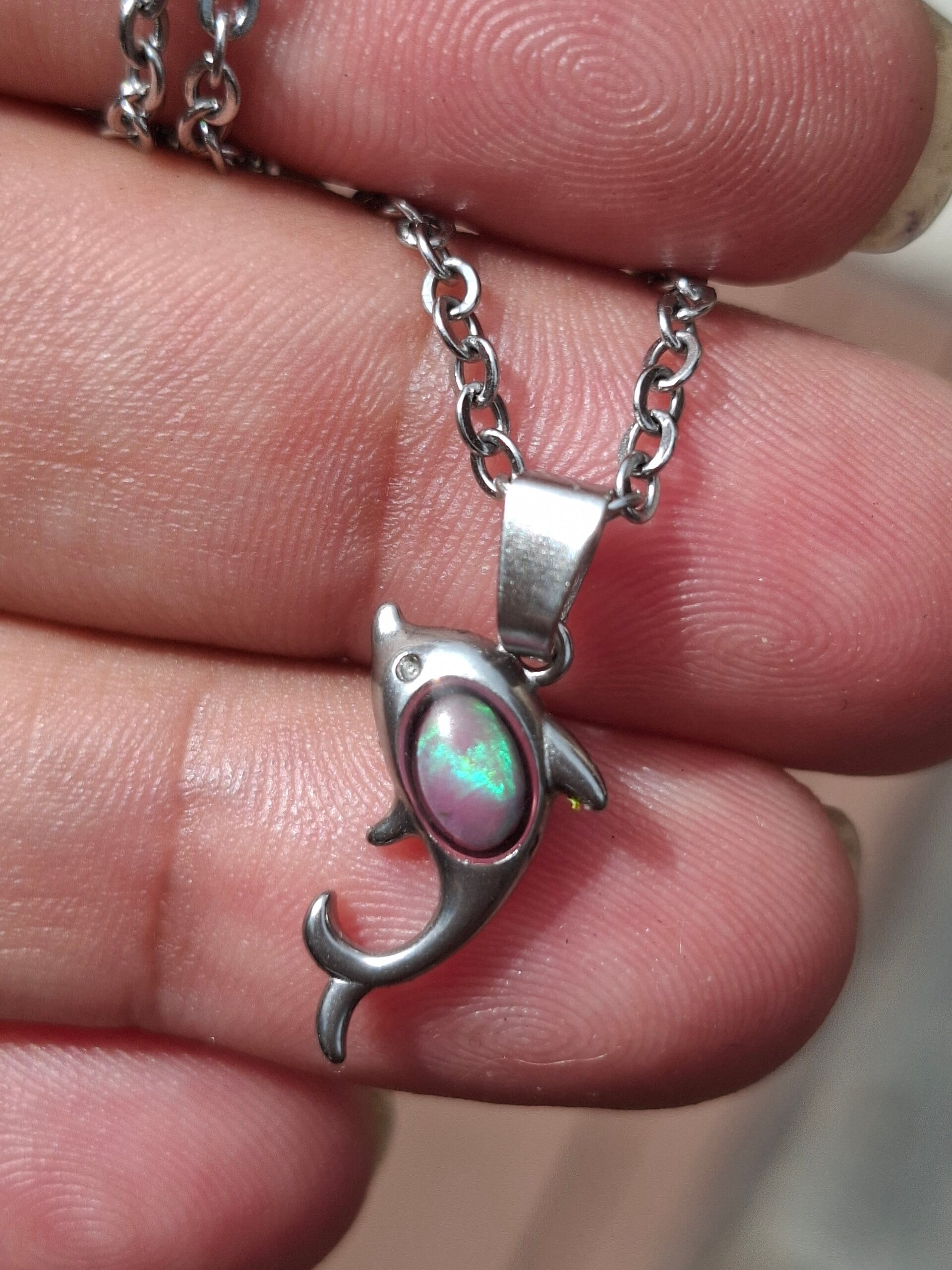 Collier acier inoxydable dauphin opale rose éthiopienne