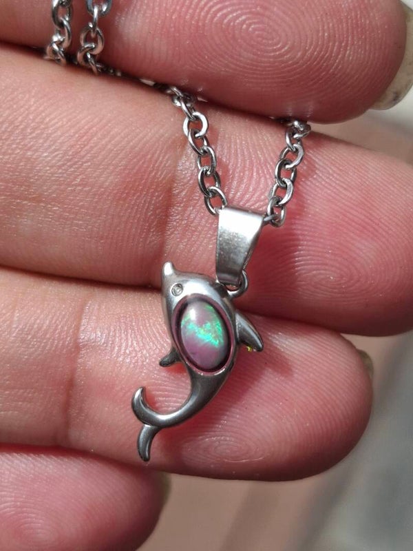 Collier acier inoxydable dauphin opale rose éthiopienne
