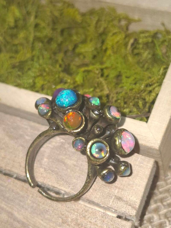 Bague anémone de mer psychédélique avec opales véritables