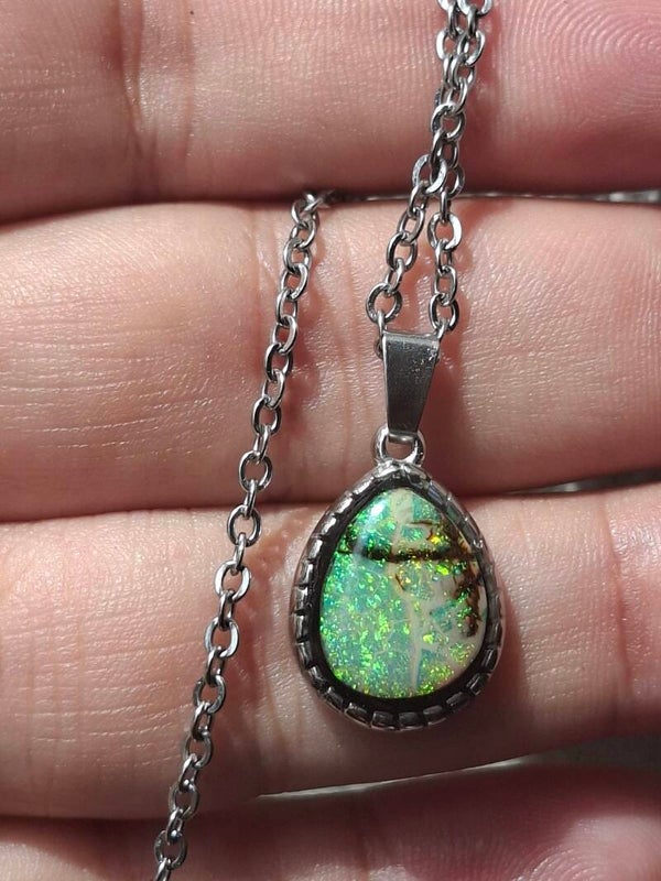 Collier pendentif acier inoxydable et opale monarch, pierre 14x10mm