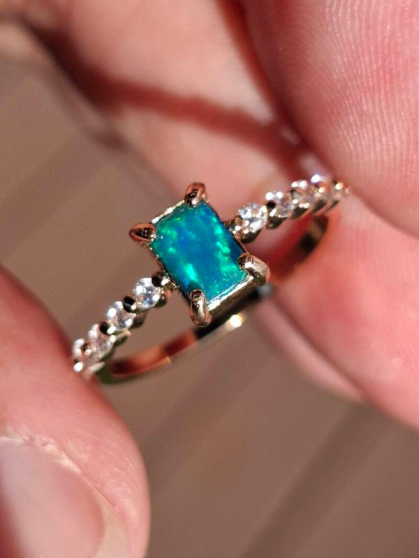 Bague zircon et opale bleu paraiba 7x5mm rectangulaire