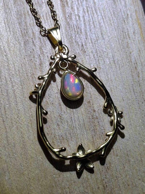 Pendentif acier inoxydable et opale goutte éthiopienne 7x5mm