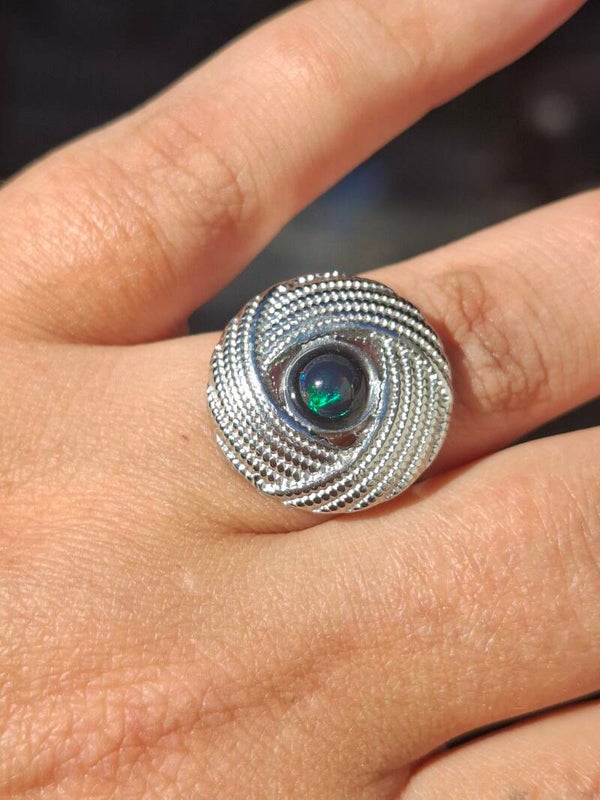 Bague ajustable cocktail tourbillon pierre véritable