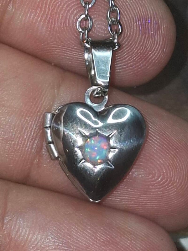 Pendentif forme coeur porte photo / opale