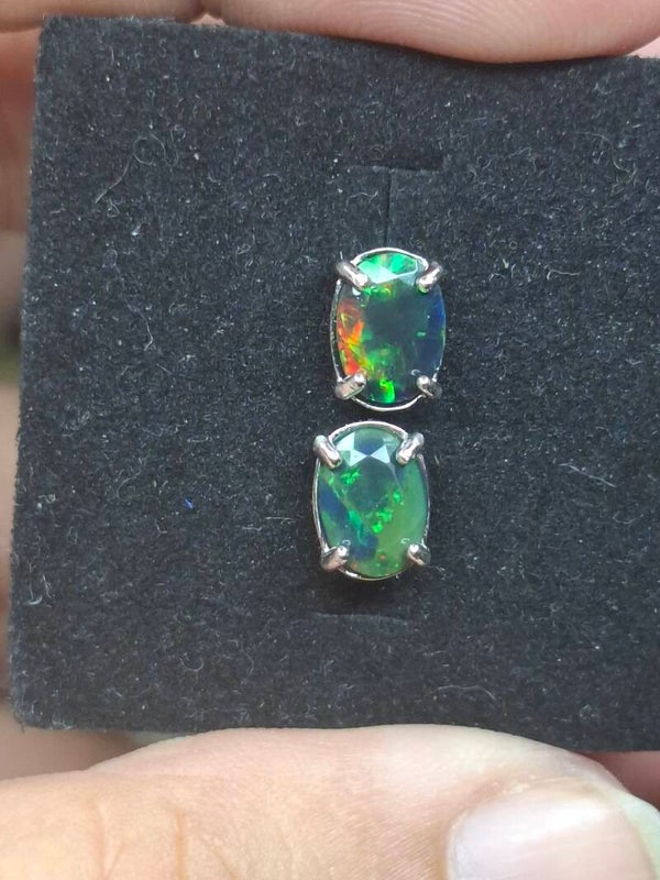 Boucles d'oreilles argent rodhié opales facettes 7x5mm véritable