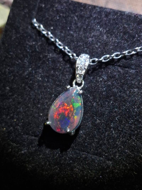 Pendentif argent/zircon et opale noire 11x8mm éthiopienne
