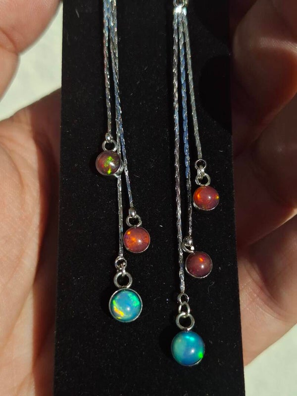 Boucles d'oreilles acier inoxydable avec 6 opales véritables