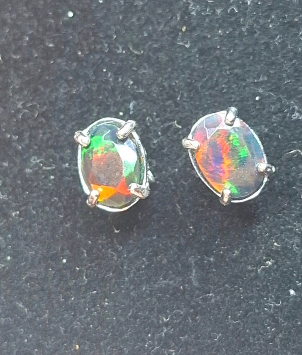 boucle d'oreille argent et opale 7x5 smock flash rouge vert