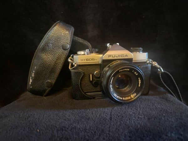 Fujica ST605N 35mm SLR Film Camera (Untested) with Lens & Original Case