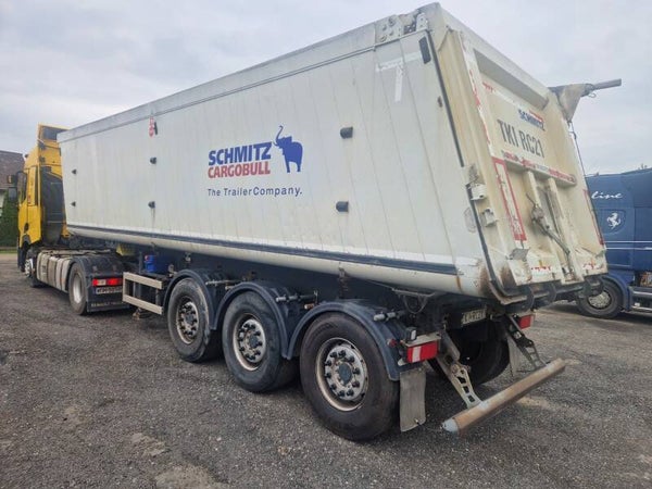 Naczepa Schmitz Cargobull SKI