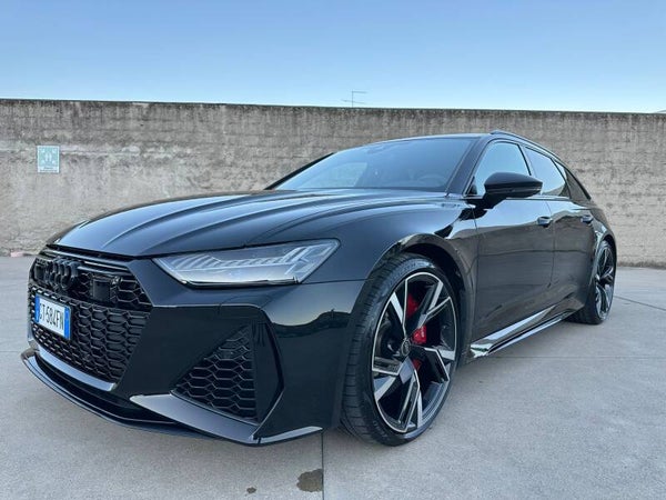 AUDI RS6 2023 KM33.000
