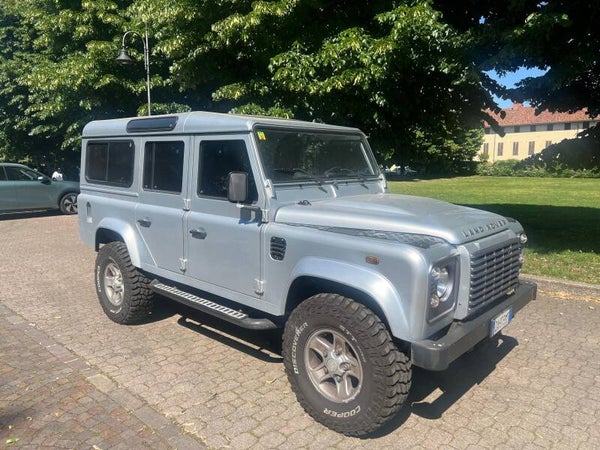LAND ROVER DEFENDER 2012 KM270.000